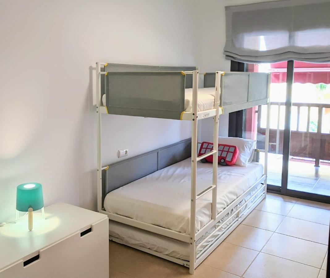 Espacioso Apartamento De 2 Dormitorios Palm-mar Luaran gambar