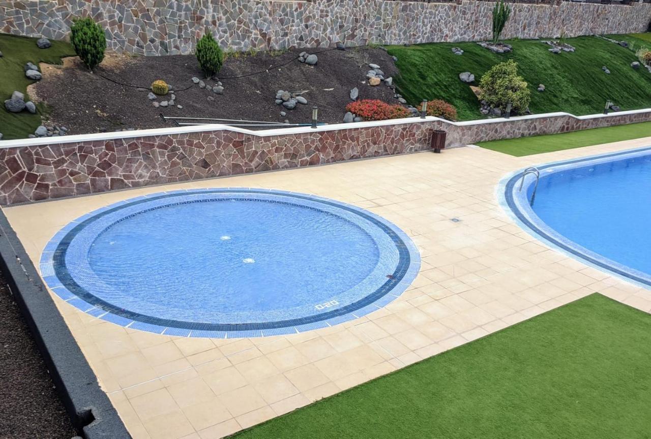 Espacioso Apartamento De 2 Dormitorios Palm-mar Luaran gambar
