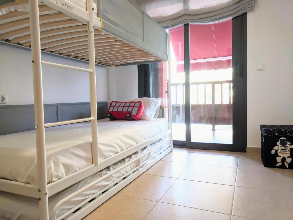 Espacioso Apartamento De 2 Dormitorios Palm-mar Luaran gambar